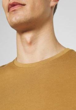 Pier One Hombre 5 PACK - Camiseta Básica - Brown/white/black -Ofertas Pier One Tienda e6d788f84bb349b1a0ea875ccf85985b