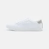 Pier One Unisexo UNISEX - Zapatillas - White/light Grey 2 Pier One Unisexo UNISEX - Zapatillas - White/light Grey -Ofertas Pier One Tienda ea58310a522c4567bde3b2ab15547593