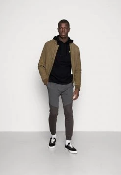 Pier One Hombre Jersey Con Capucha - Black -Ofertas Pier One Tienda efce3d940b954a1783bc39f1240a1099