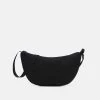 Pier One Unisexo UNISEX - Bandolera - Black 1 Pier One Unisexo UNISEX - Bandolera - Black -Ofertas Pier One Tienda f28802b8d33a4a8eaaff77712f75f5ac