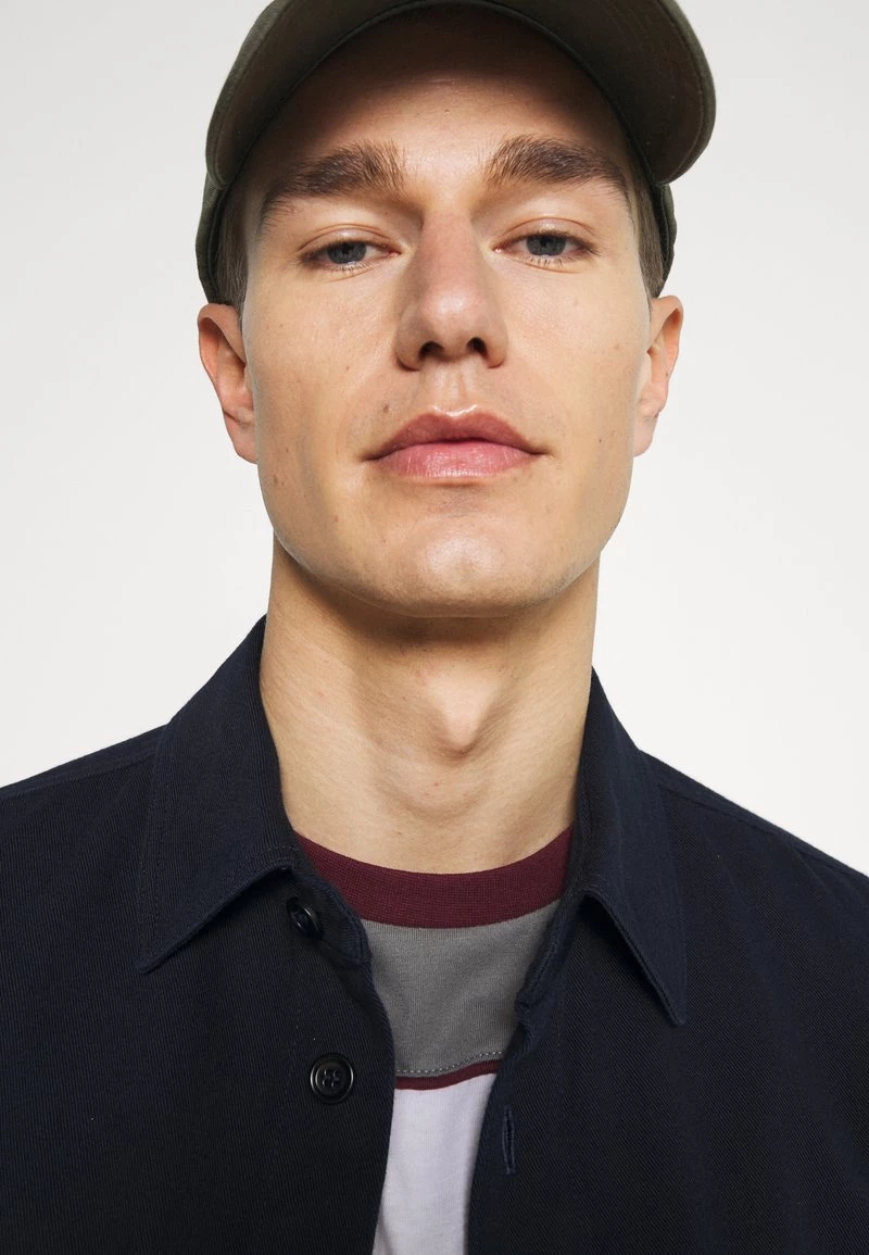 Pier One Hombre Camiseta Estampada - Grey/white/bordeaux 6 Pier One Hombre Camiseta Estampada - Grey/white/bordeaux - Imagen 4