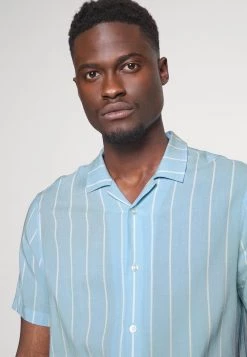 Pier One Camisa - Light Blue, Hombre -Ofertas Pier One Tienda f85ba17453784eb9a7e6c0c82bd48dc5